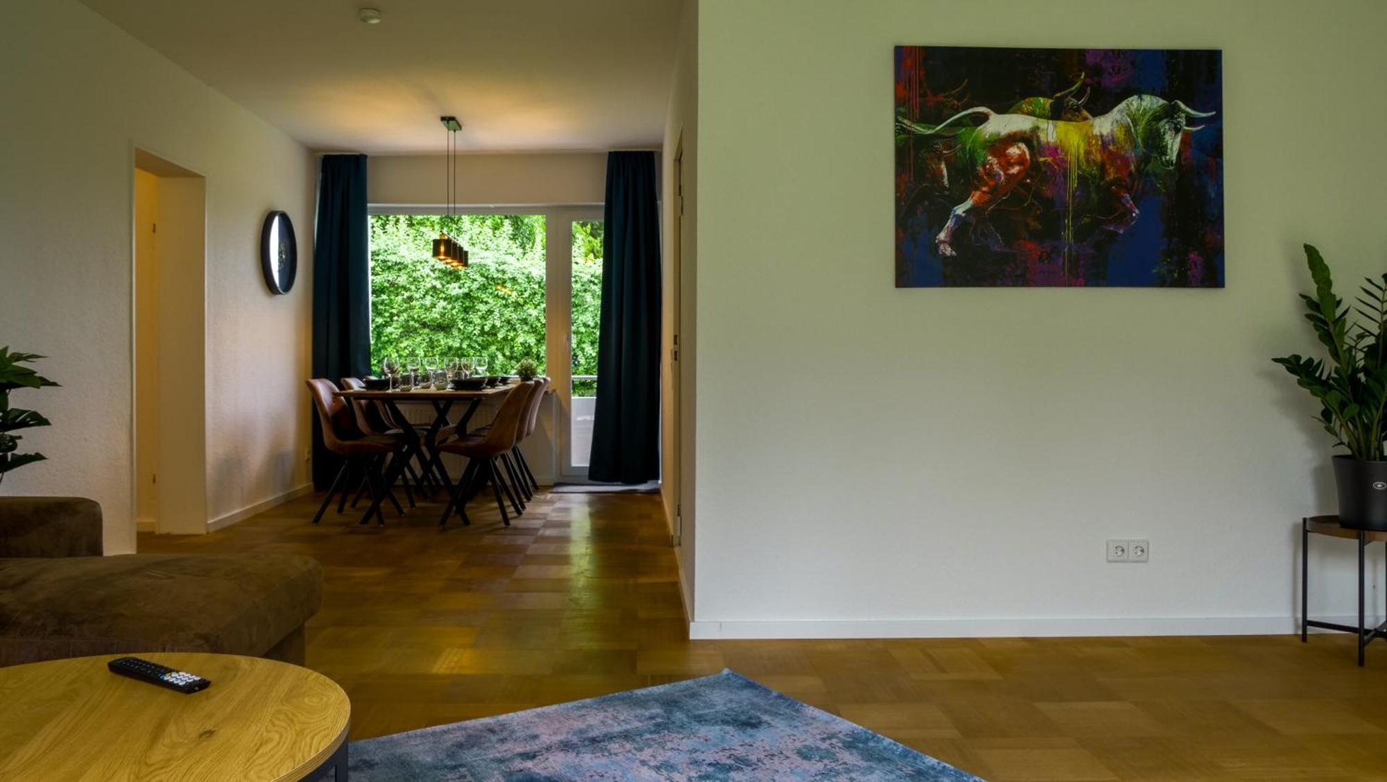 Gross, Modern, Zentrumsnah Mit Parkplatz Und Garten Ulm Zewnętrze zdjęcie