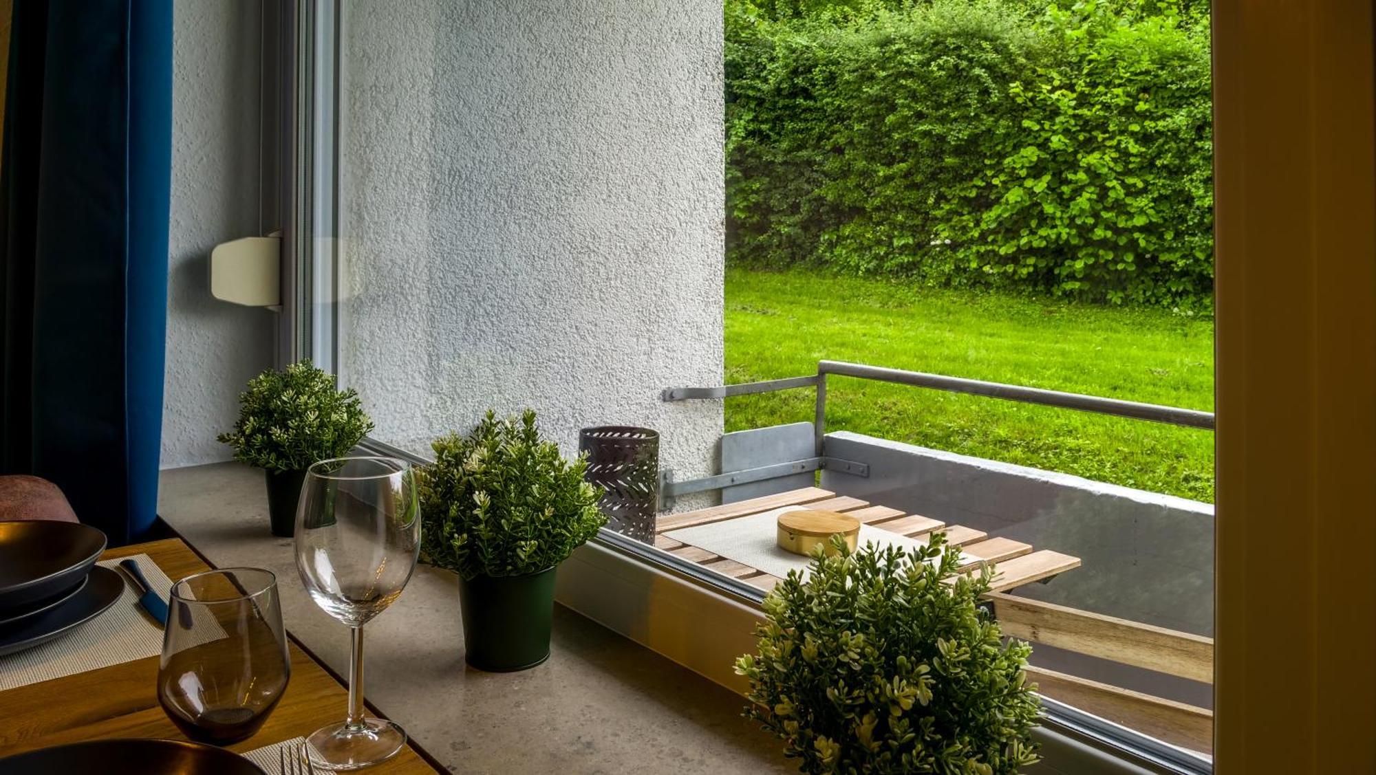 Gross, Modern, Zentrumsnah Mit Parkplatz Und Garten Ulm Zewnętrze zdjęcie